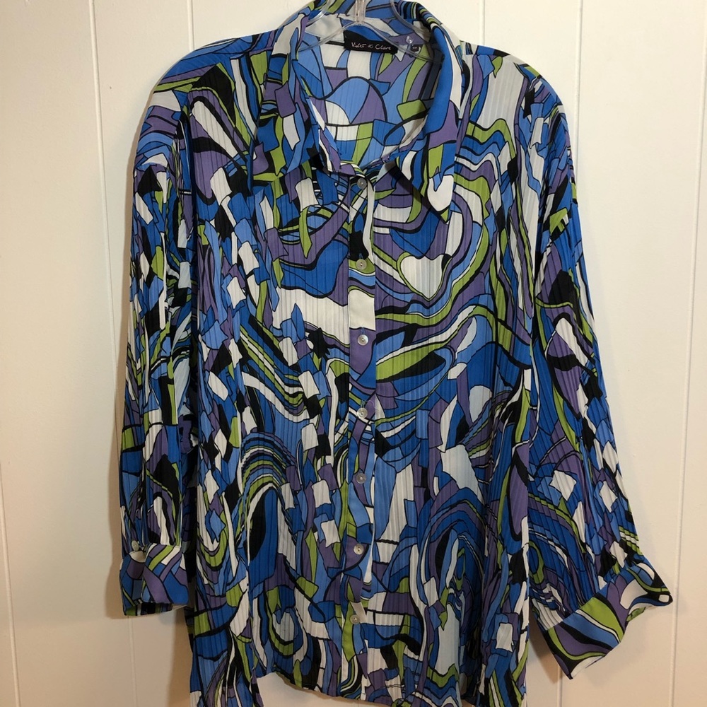 Violet & Claire Bright Colored Flowy Blouse 3X